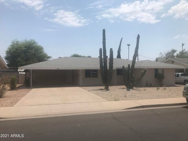 4 Bed 2 Bath - 4 Bed 2 Bath House