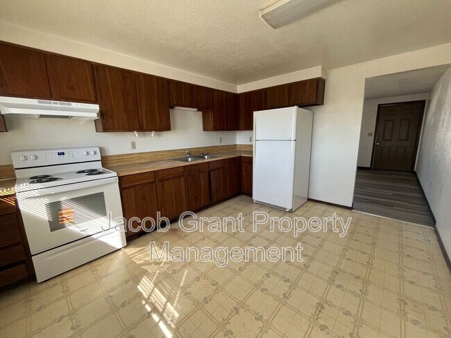 Foto del edificio - 2282 Stace St