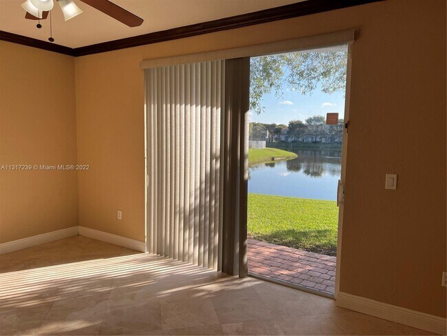Building Photo - 2765 SW 83rd Ave  108 Miramar Fl 33025