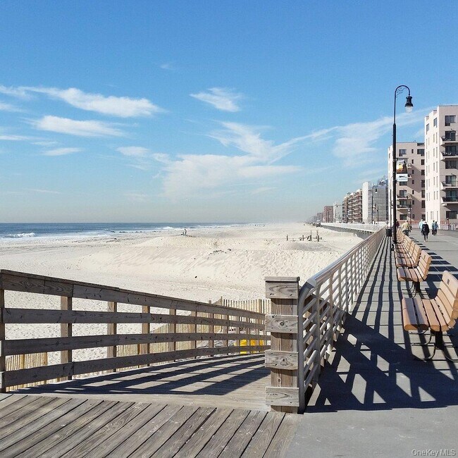 Foto del edificio - 360 Shore Rd