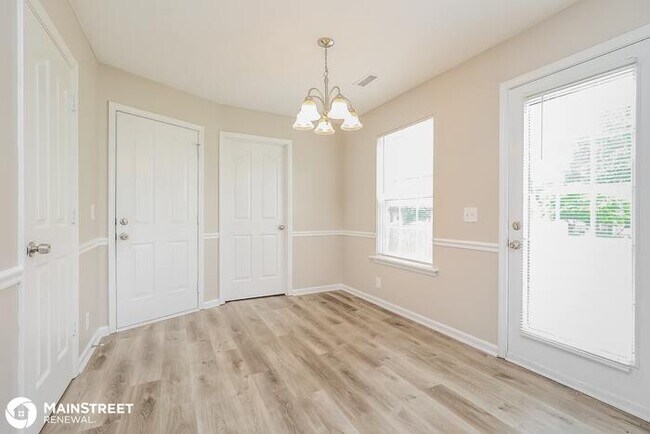 Building Photo - 1100 Sima Shabat Ct