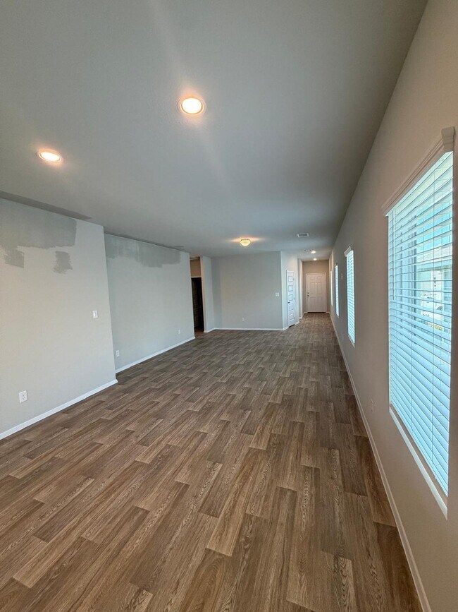 Building Photo - 2701 Towy Rd