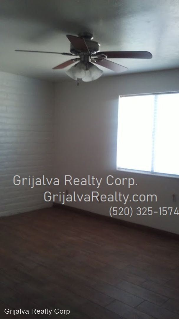 Building Photo - 3 br, 2 bath House - 3636 S Edmonton Ave