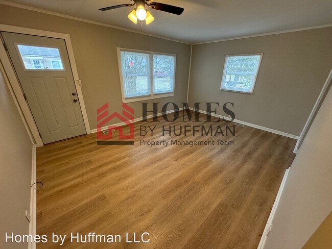 Foto del edificio - 2 br, 1 bath House - 2419 Joan Ct