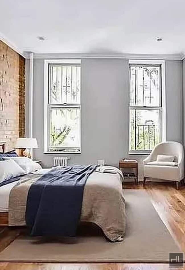 Building Photo - AVENUE B