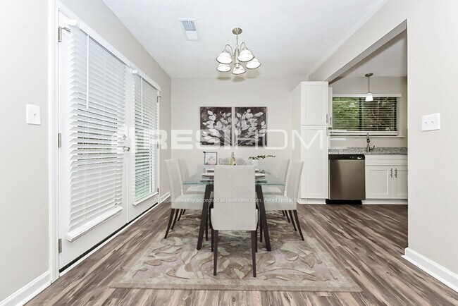 Building Photo - 4931 Windmill Ln