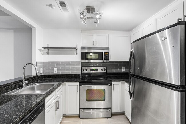 Foto del edificio - 1150 K St NW