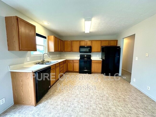 Building Photo - 5224 Bauman Ave