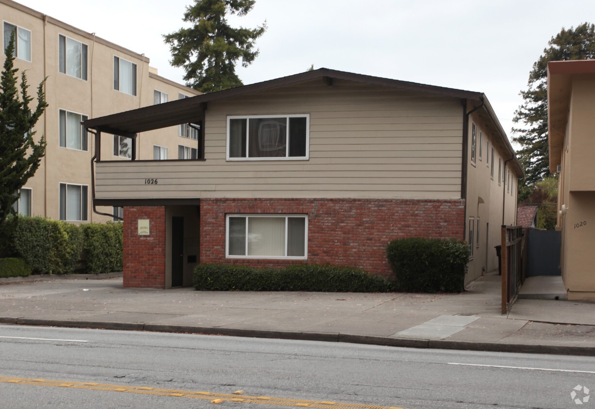 Foto del edificio - 1026 El Camino Real