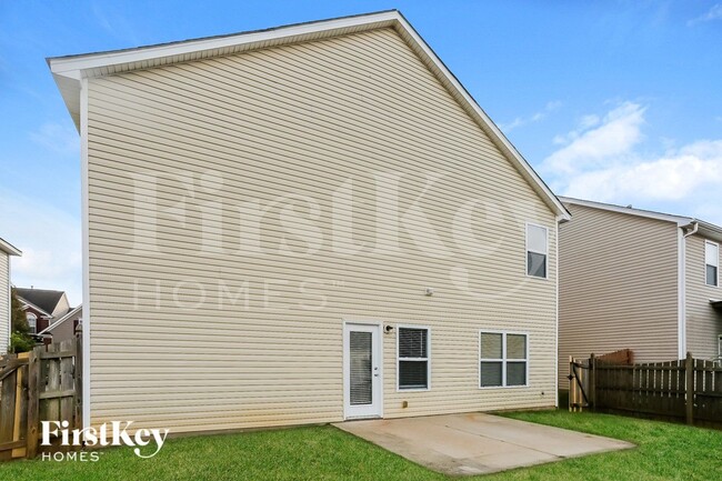 Building Photo - 511 Galesburg Dr