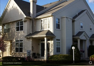 Building Photo - 202 Dresher Woods Dr