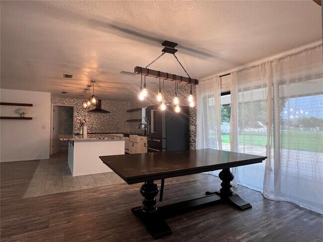 Foto del edificio - 4093 Lippman Rd