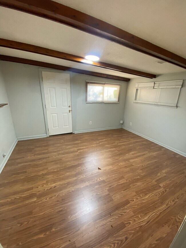 Building Photo - 19 Althea Cir