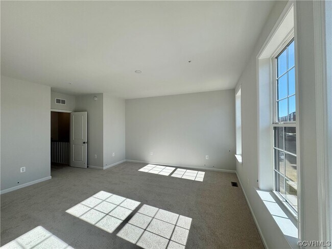 Foto del edificio - 13311 Coalfield Station Ln