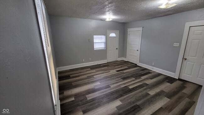 Building Photo - 3617 Brookside Pkwy S Dr
