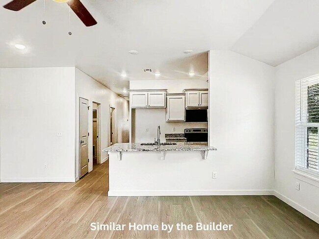 Foto del edificio - Newly Built 3-Bed Duplex – Bright, Cozy & Move-In Ready!