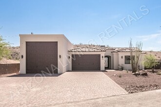 Building Photo - 4080 Vagabond Dr