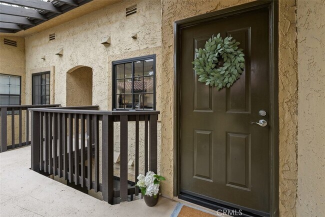 Foto del edificio - 25561 Indian Hill Ln