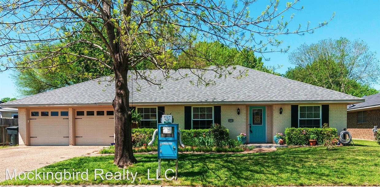 4 br, 2 bath House 9312 Wiscassett House Rental in Shreveport, LA