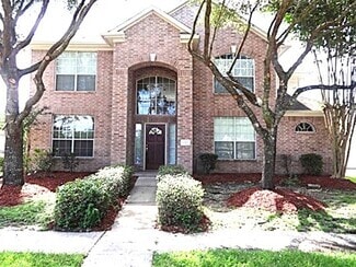 Building Photo - 15303 Baber Ct