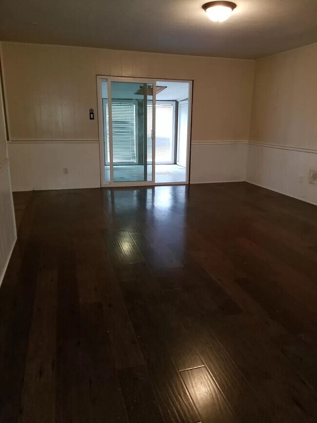 413 Pecan Dr, Aledo, TX 76008 House for Rent in Aledo, TX