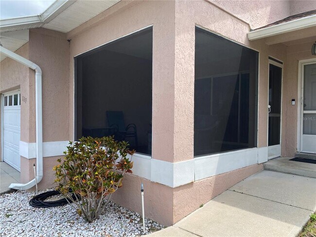 Foto del edificio - 177 Sunnyside Dr