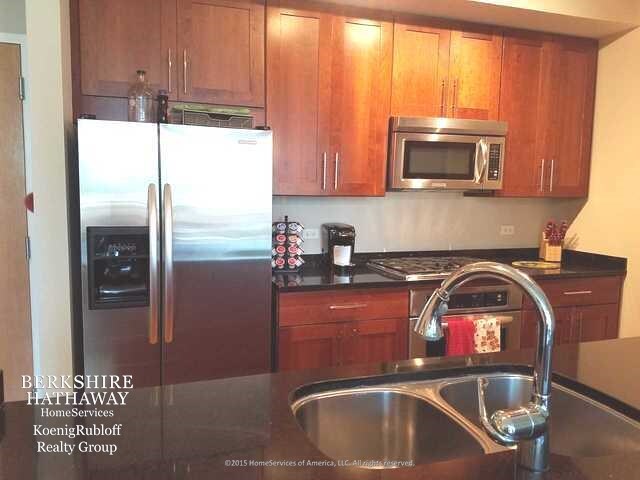 Building Photo - 505 N McClurg Ct