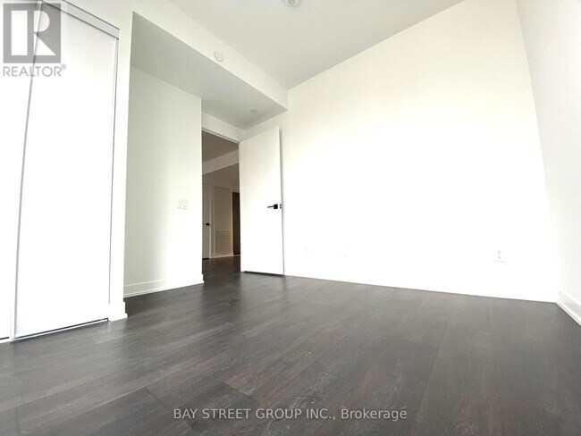 Photo du bâtiment - 2003 - 319 JAVIS STREET