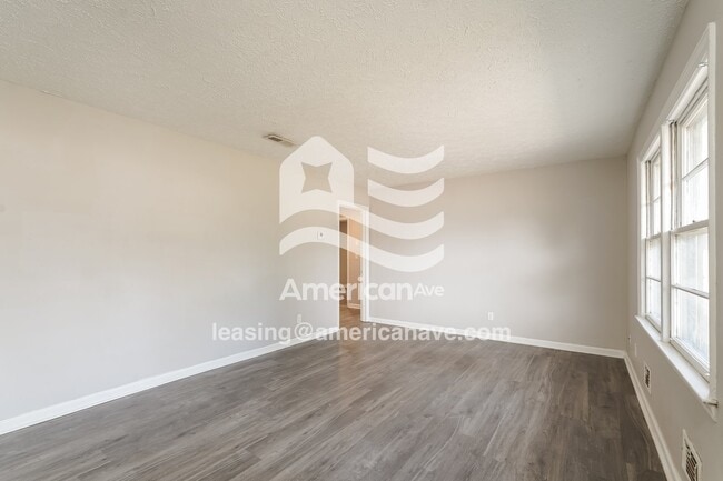 Building Photo - 2620 Providence Ct