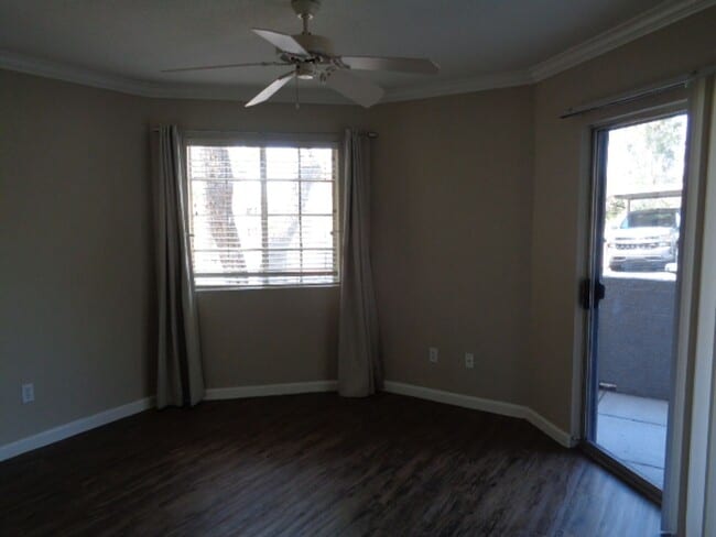 Building Photo - Spacious 2 bedroom condo in north Phoenix!...