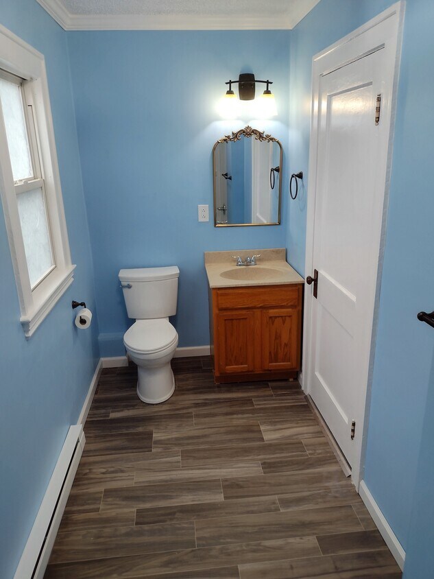 82 Summer St Unit A, Waterville, ME 04901 82 Summer St Waterville, ME