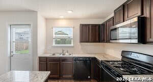 Foto del edificio - 6522 Tempo Switch