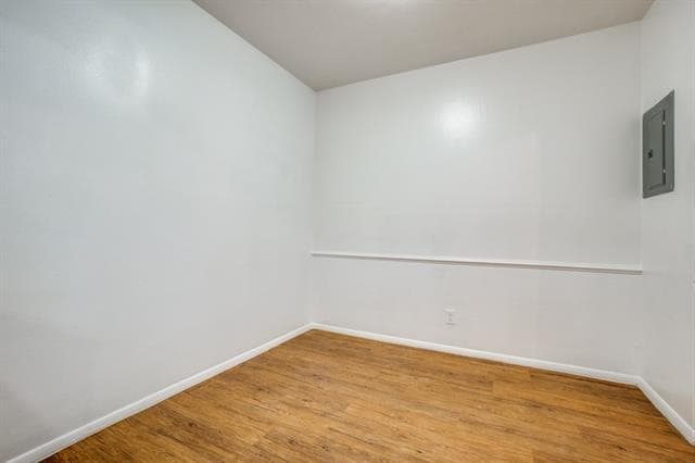 Building Photo - 5921 Gaston Ave