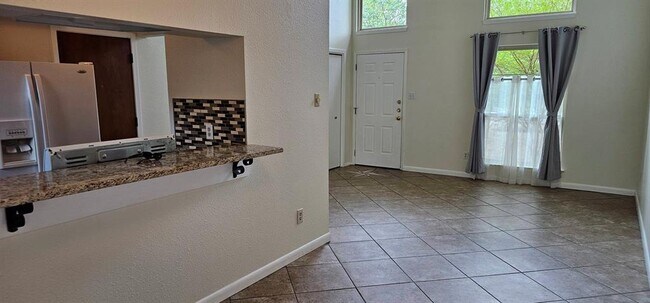 Foto del edificio - 5409 Duval St