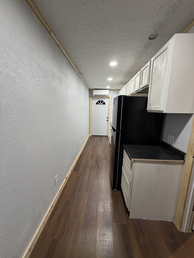 Foto del edificio - Laurie Townhomes