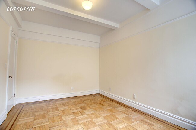 Foto del edificio - 785 West End Ave
