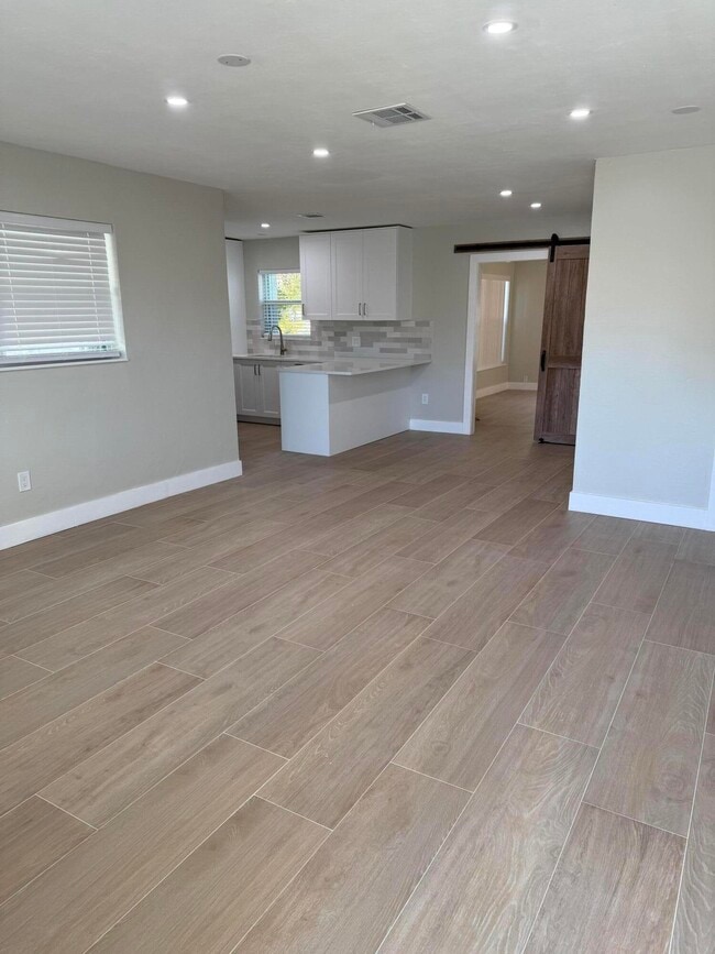 Foto del edificio - 926 C St