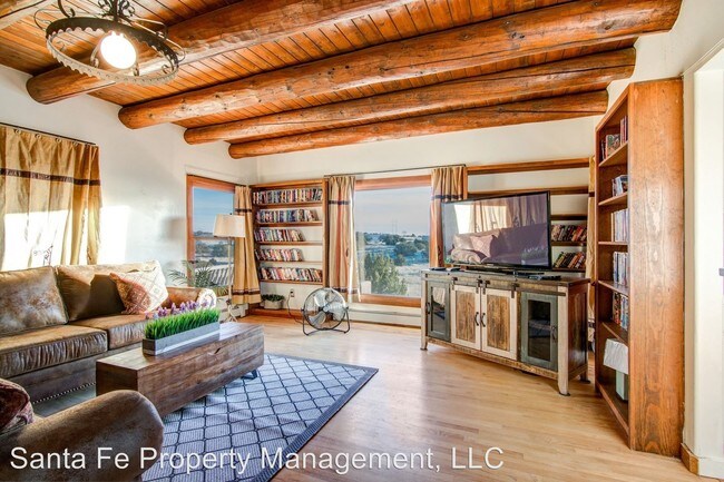 Building Photo - 2 br, 1 bath House - 18 Mimosa Road Unit B