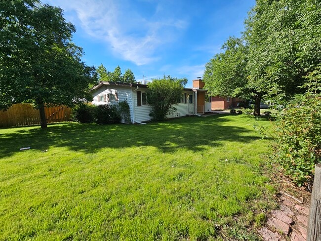 Building Photo - 3617 Leeds Ln