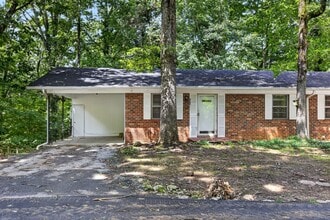 Building Photo - 3705 Crestview Pl