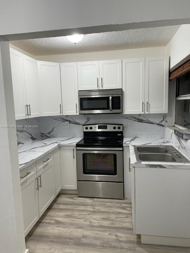 Primary Photo - 5491 W 24th Ave