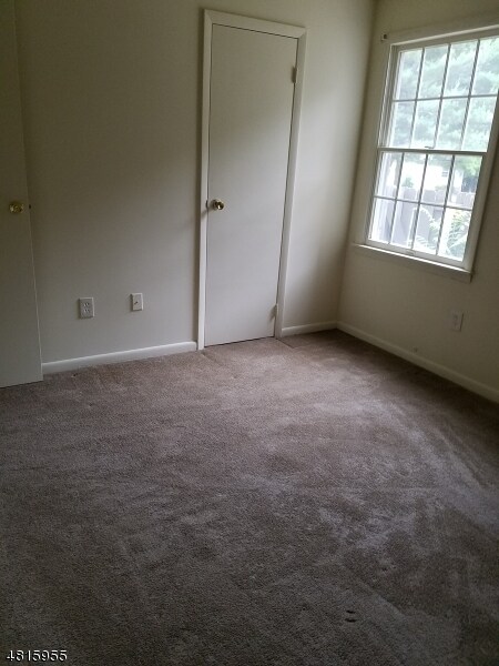 Foto del edificio - 84 Main St