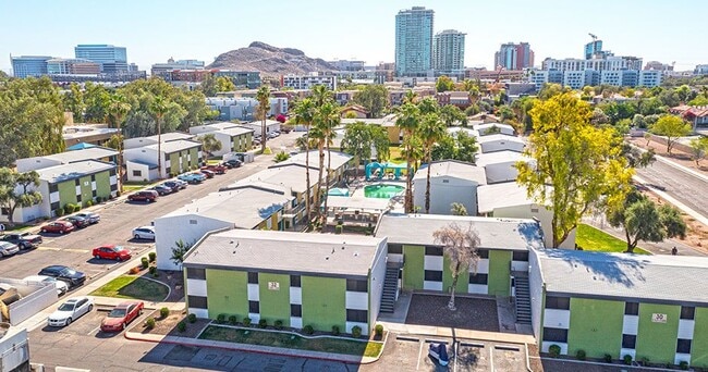 Building Photo - Westmount at Downtown Tempe Apartments