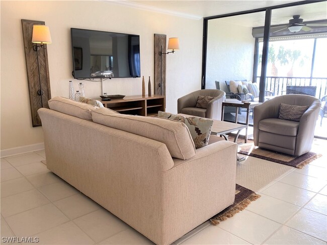 Foto del edificio - 10475 Gulf Shore Dr