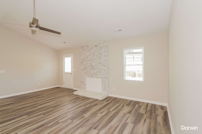 Building Photo - 7441 Ginger Spice Ln
