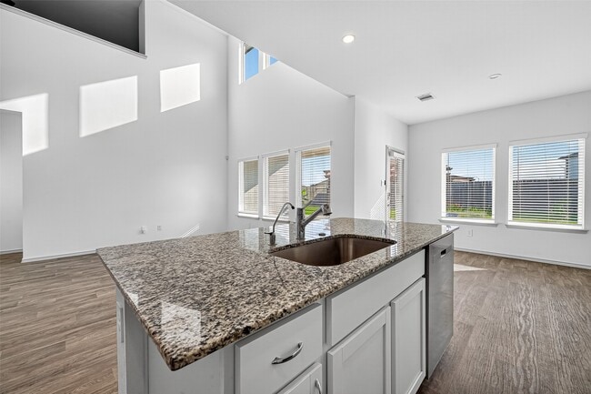 Building Photo - 1722 Bryson Heights Dr