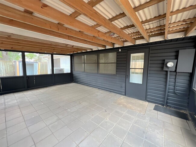 Foto del edificio - 22206 Silver Morning Ct