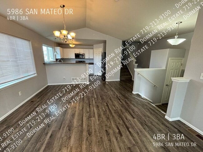 Building Photo - 5986 San Mateo Dr