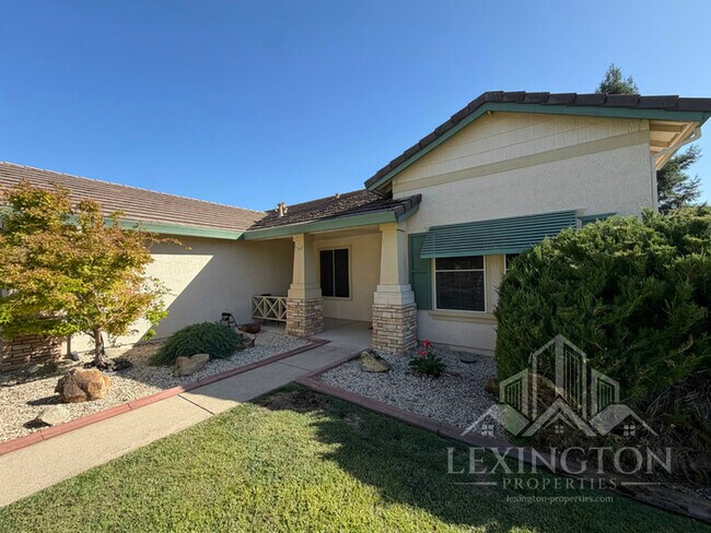 Foto del edificio - Pristine, single-story, 3bd/2ba, Home in Cameron Park!