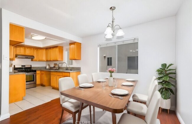 Dining Room/Kitchen - 502 S Garfield Ave